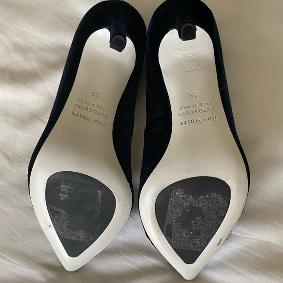 Ron White Navy “Shana” Stiletto Velvet Pump - Picture 7 of 7